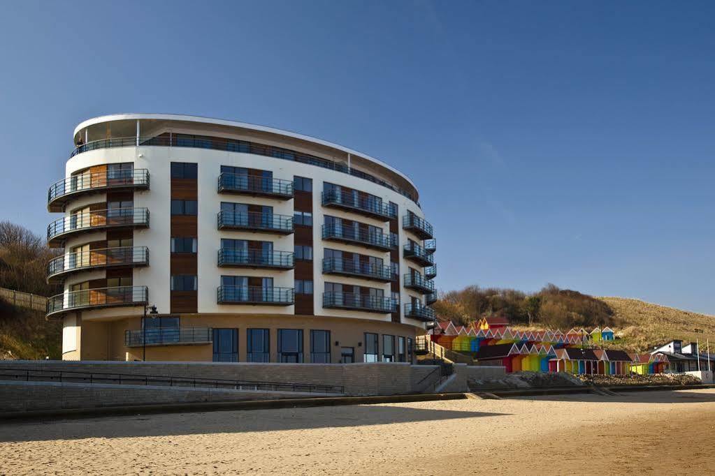 The Sands Sea Front Apartments Scarborough Buitenkant foto
